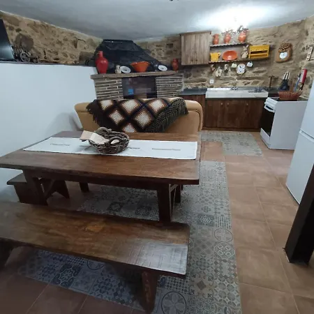 בית נופש Casa Da Ana - Um Refugio Na Montanha *