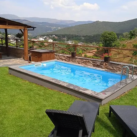 Casa Da Ana - Um Refugio Na Montanha Арока